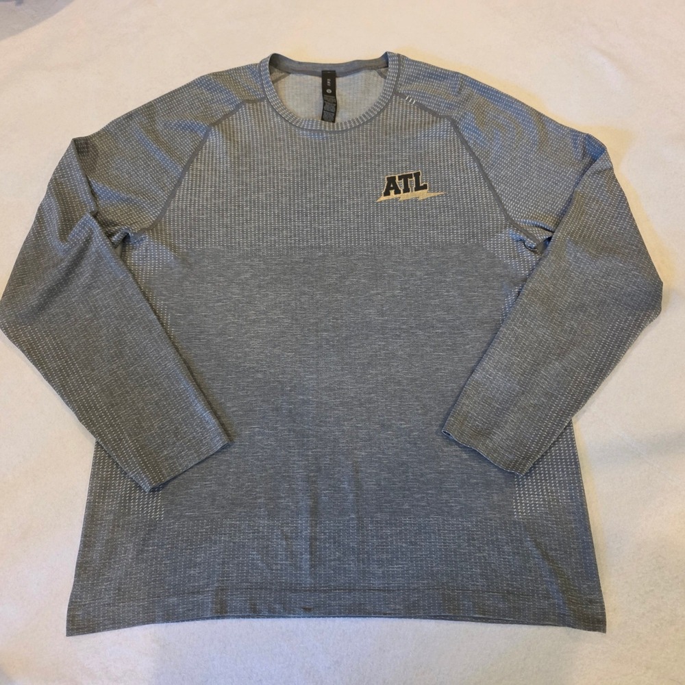 Lululemon Metal Vent Tech Long Sleeve Shirt Mens XL Grey ATL Lightning Bolt